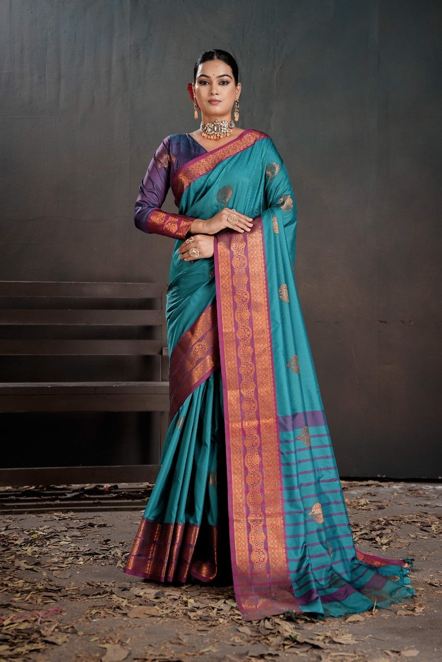 Soft Silk Chitt Pallue With Contrast Blouse Weaving Saree