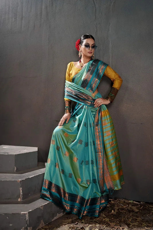 Soft Silk Chitt Pallue With Contrast Blouse Weaving Saree - EZBER