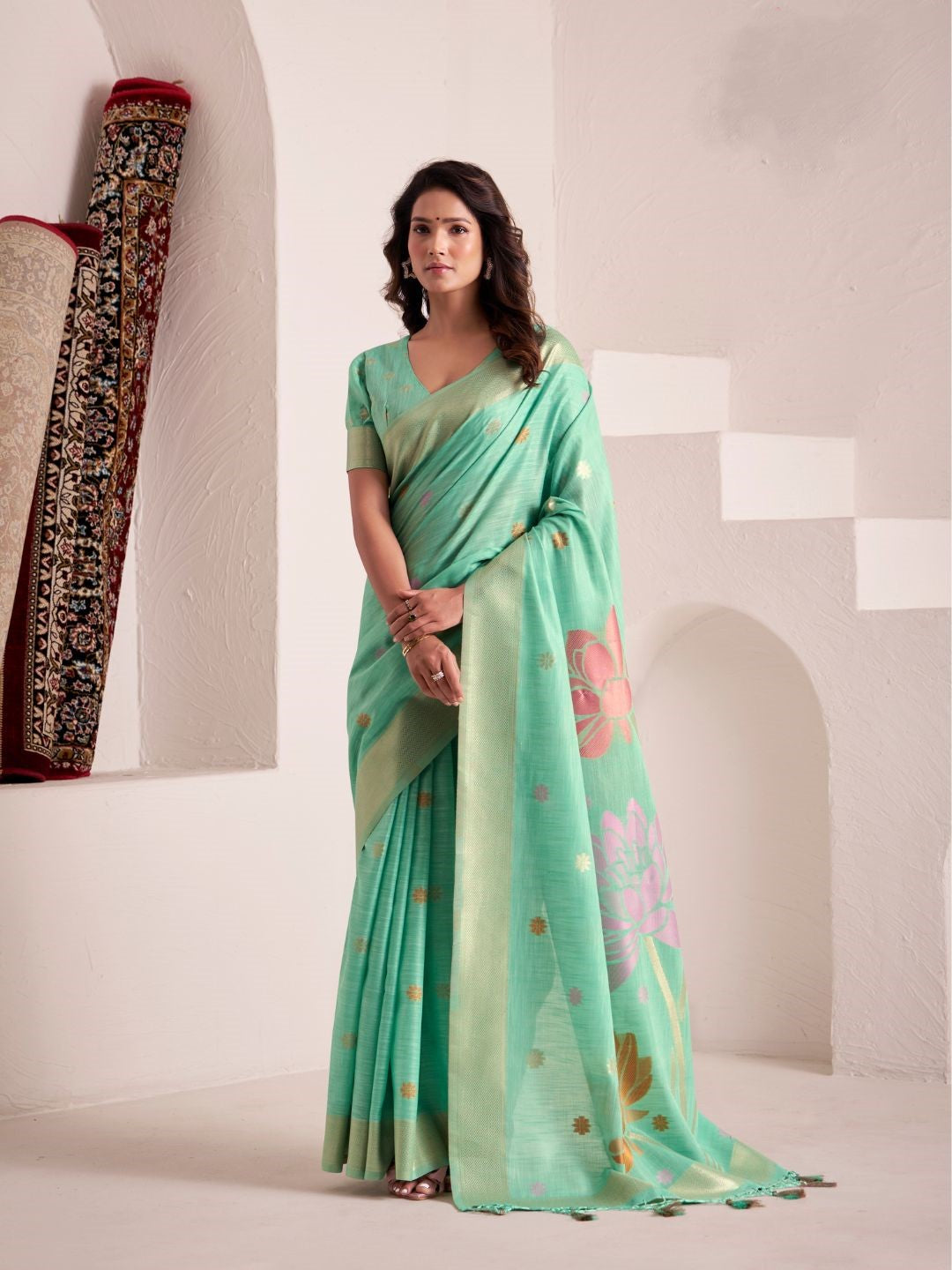 Soft Linen With Big Jaquard Pallu Handloom Saree