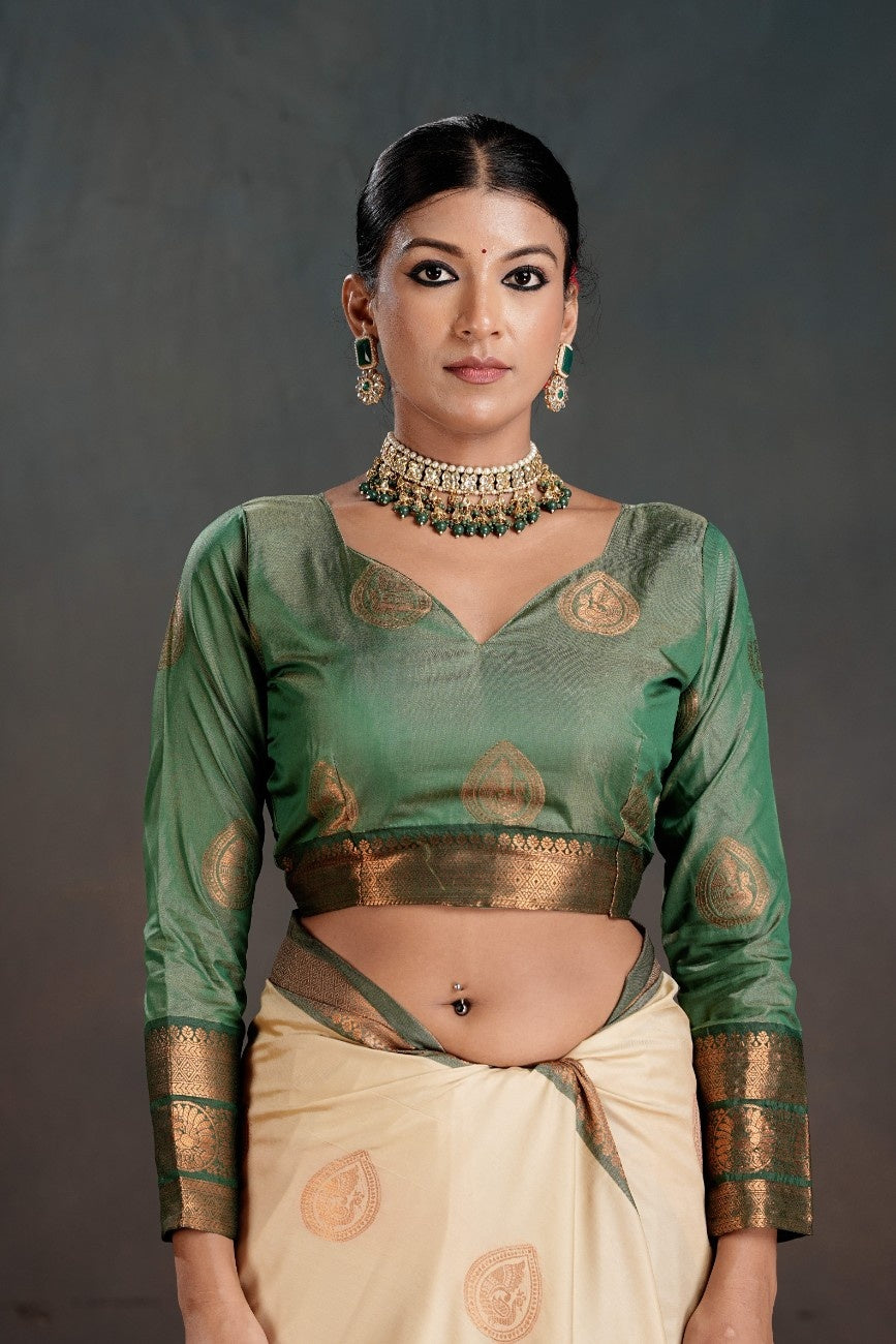 Soft Silk Chitt Pallue With Contrast Blouse Weaving Saree