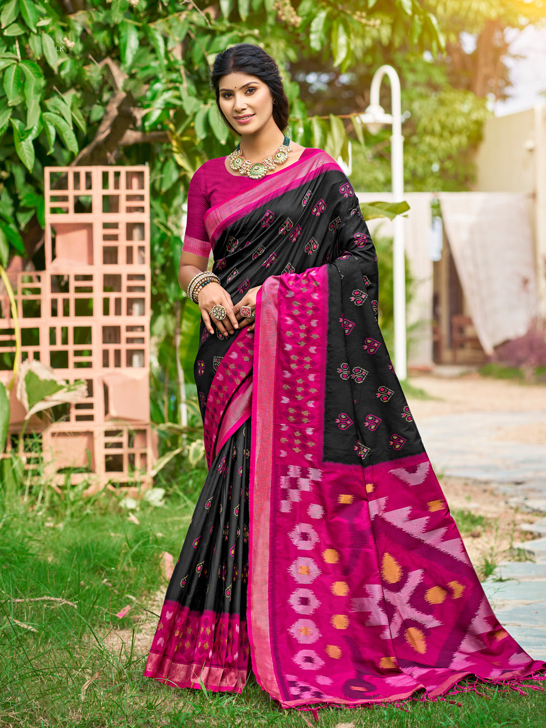 Black Saree Pochampalli Silk with Blouse