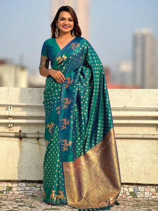 Bottle Green Silk Blend Saree With Blouse Piece - EZBER