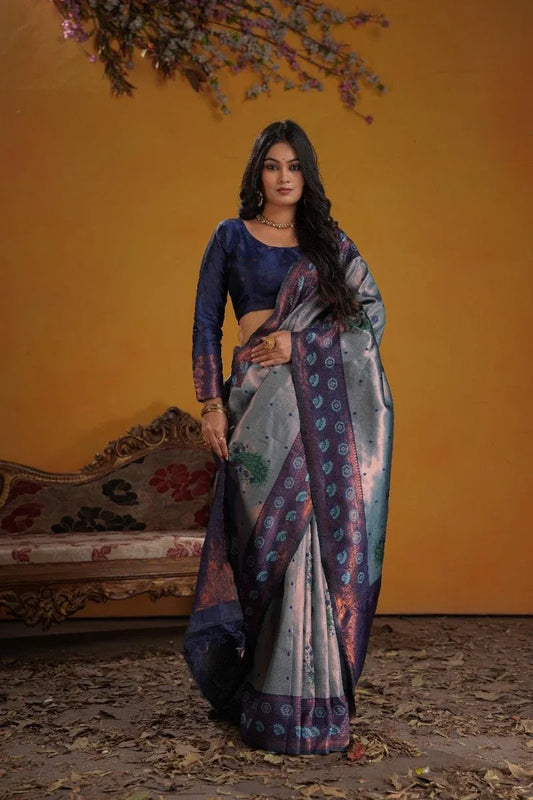 Blue Kanjeevaram Silk Saree with Blouse Piece | EZBER