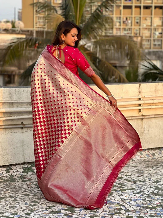 Red silk Saree with Blouse Piece | EZBER