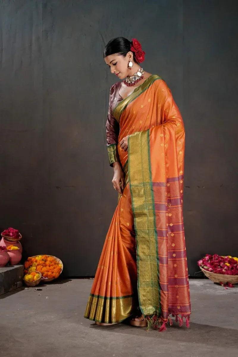 soft-silk-chitt-pallue-with-contrast-blouse-weaving-saree-9126813 - EZBER