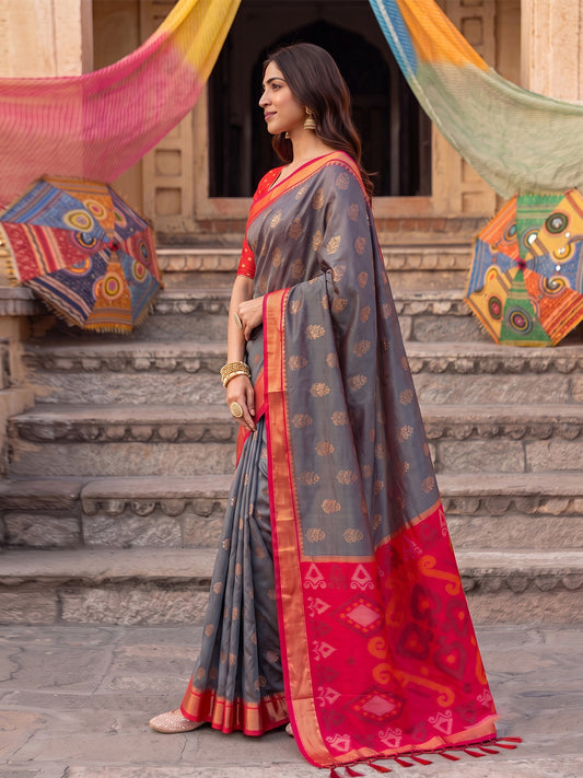 Grey Soft Silk Contrast Pallu Saree | EZB SI04 SURIV1004