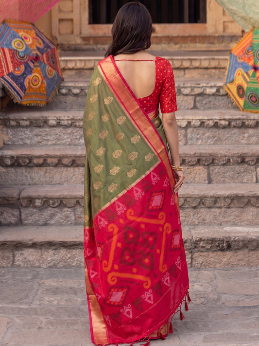 Mehandi Soft Silk Contrast Pallu Saree | EZB SI04 SURIV1007
