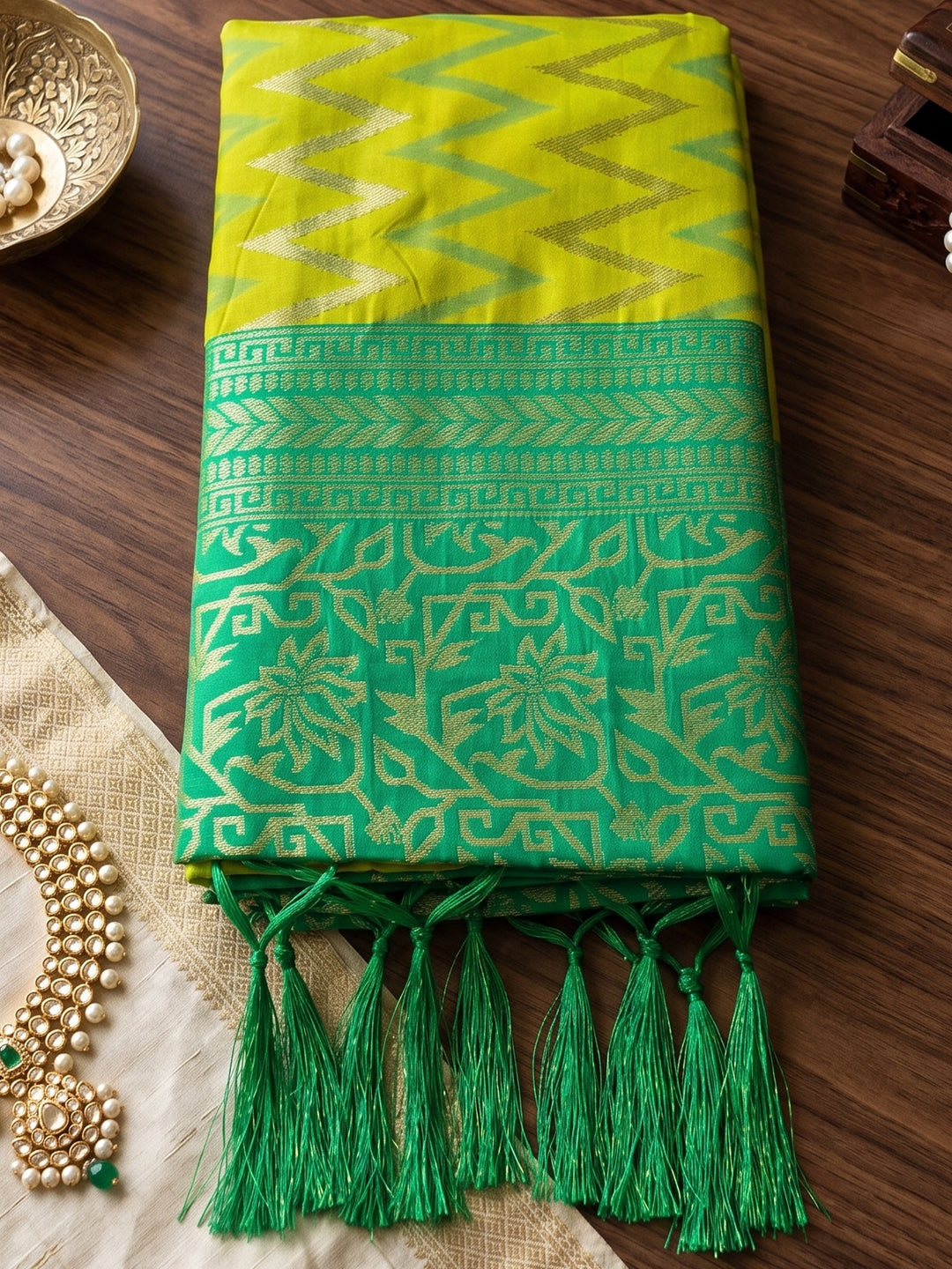 Light Green & Green Silk Banarasi Saree | EZB SI04 SUROY1004