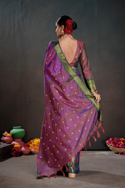 Soft Silk Chitt Pallue With Contrast Blouse Weaving Saree