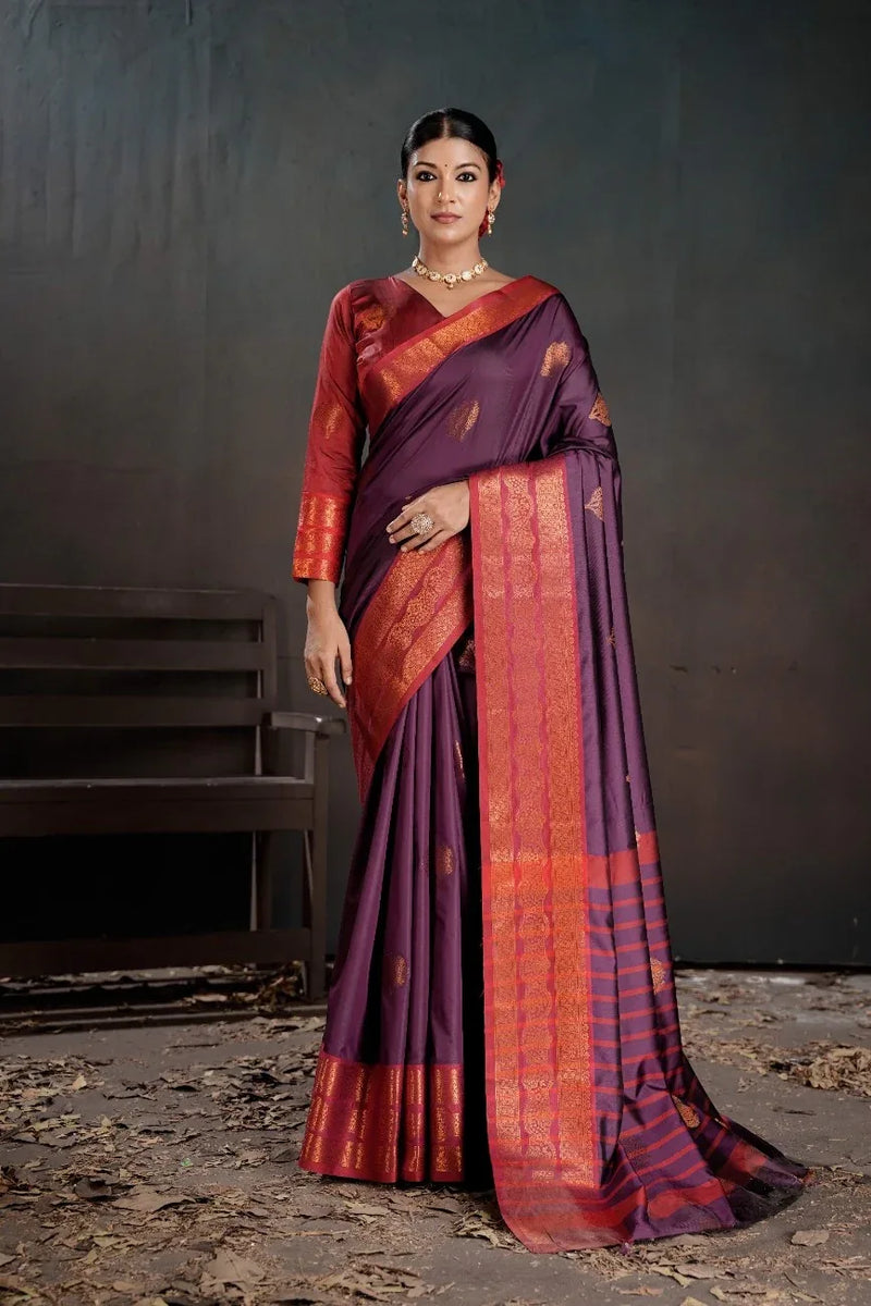 Soft Silk Chitt Pallue With Contrast Blouse Weaving Saree - EZBER
