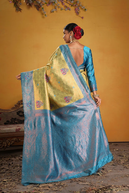 Kanjeevaram Silk Rich Pallue With Contrast Blouse Weaving Silk Saree