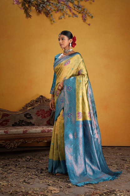 Kanjeevaram Silk Rich Pallue With Contrast Blouse Weaving Silk Saree