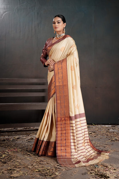 Soft Silk Chitt Pallue With Contrast Blouse Weaving Saree