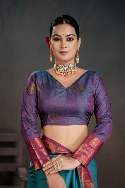 Soft Silk Chitt Pallue With Contrast Blouse Weaving Saree