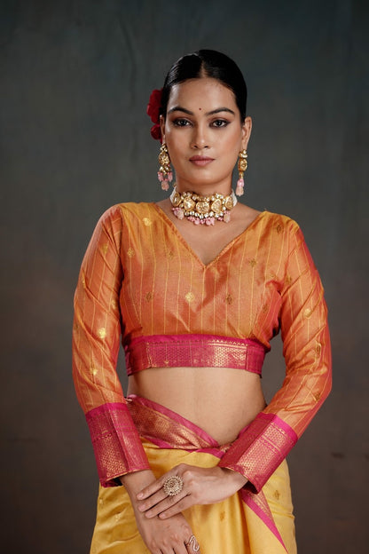 Soft Silk Chitt Pallue With Contrast Blouse Weaving Saree