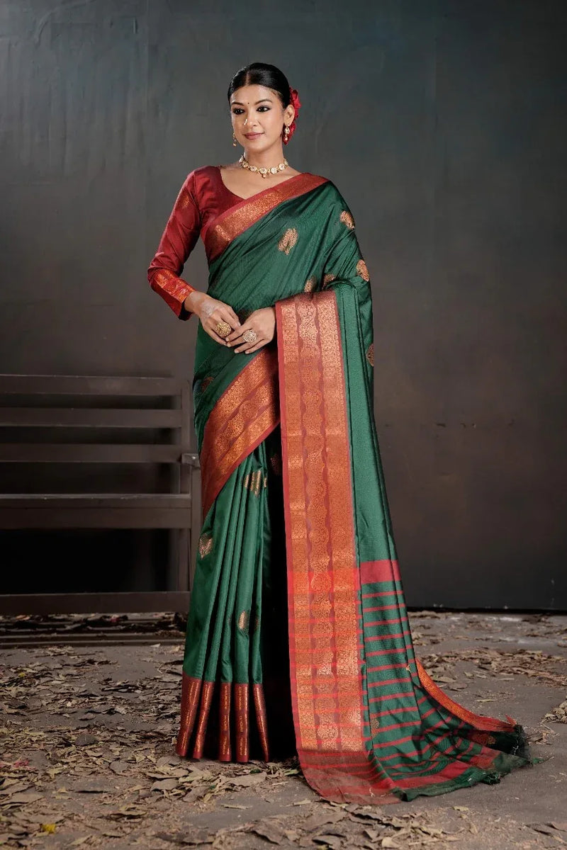 Soft Silk Chitt Pallue With Contrast Blouse Weaving Saree - EZBER