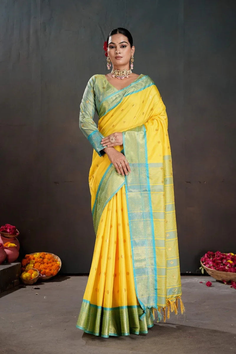 Soft Silk Chitt Pallue With Contrast Blouse Weaving Saree - EZBER