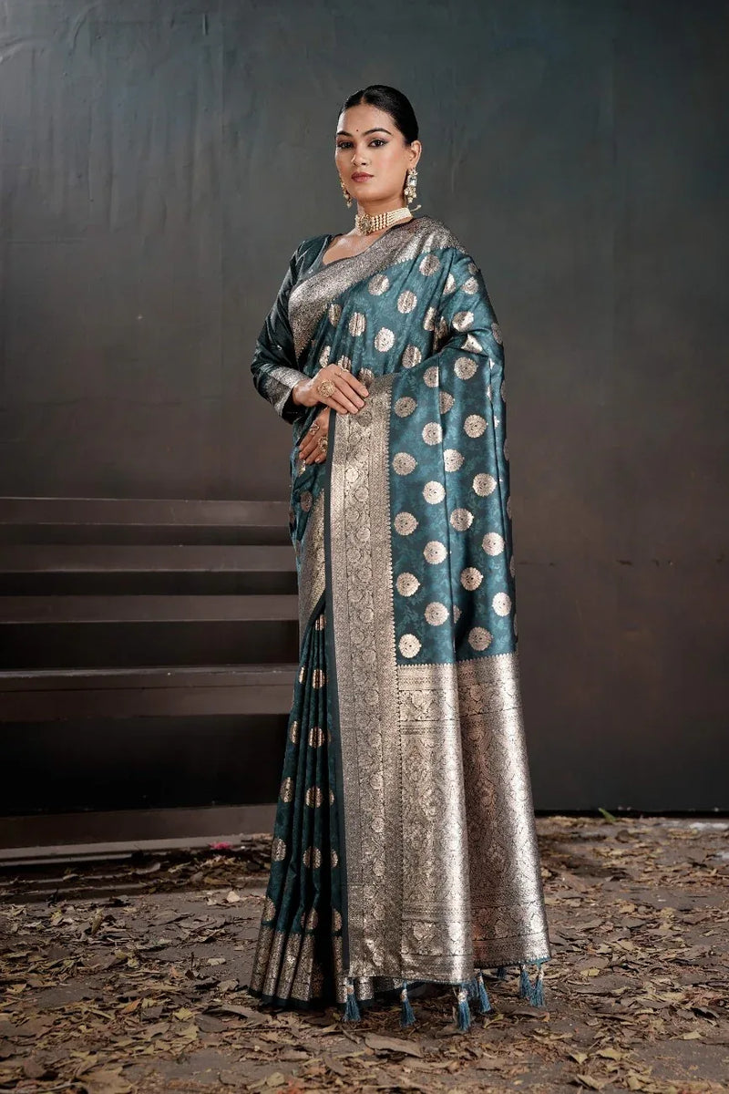 Soft Silk Chitt Pallue With Blouse Weaving Silk Saree - EZBER