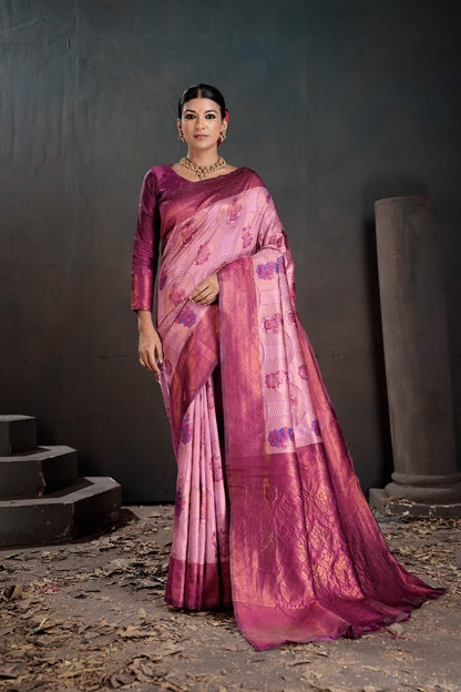 Kanjeevaram Silk Rich Pallue With Contrast Blouse Weaving Silk Saree