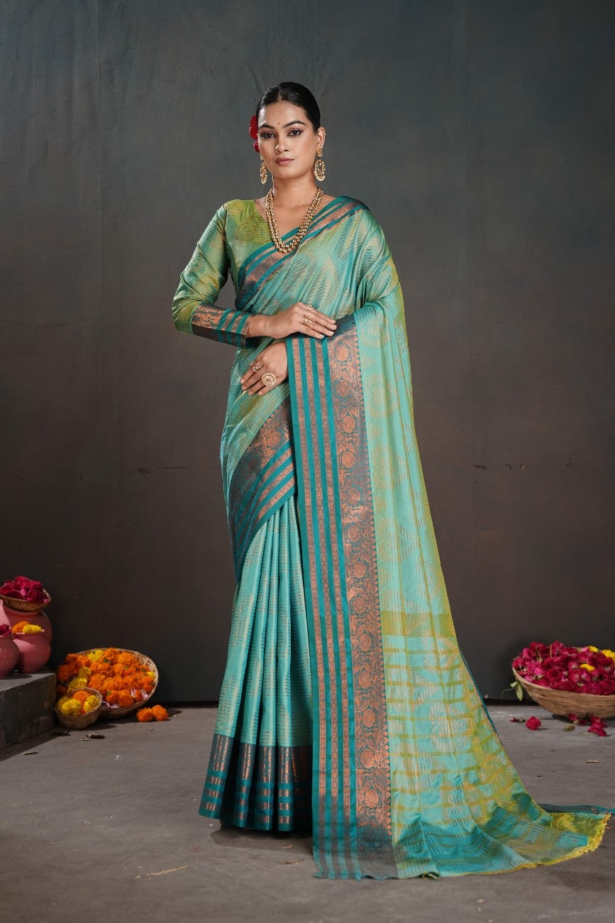 Soft Silk Chitt Pallue With Contrast Blouse Weaving Saree