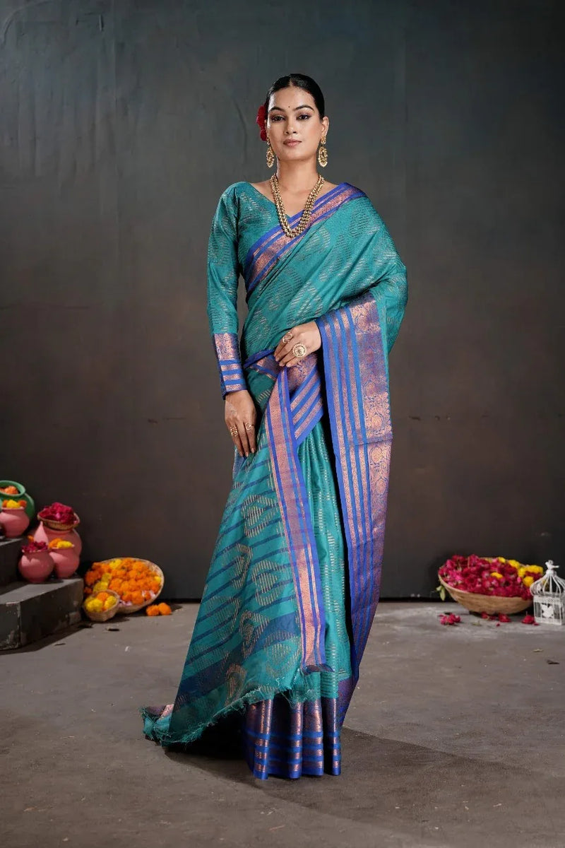 Soft Silk Chitt Pallue With Contrast Blouse Weaving Saree - EZBER