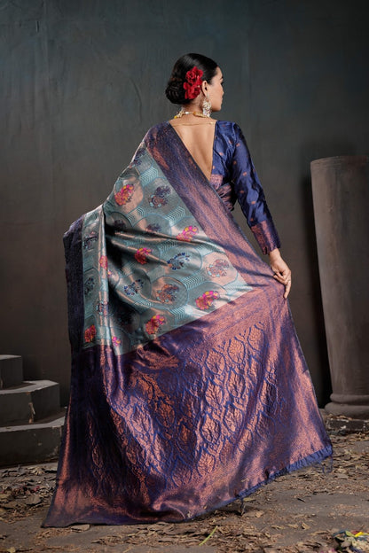 Kanjeevaram Silk Rich Pallue With Contrast Blouse Weaving Silk Saree