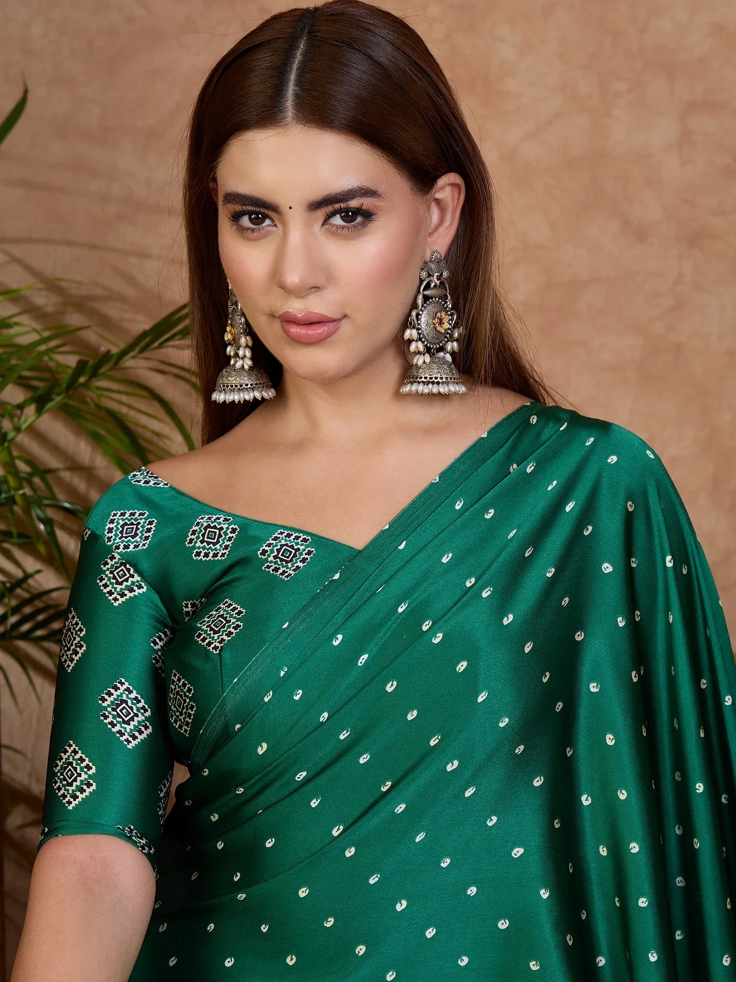 Green Semi Modal Saree With Blouse Piece - EZBER