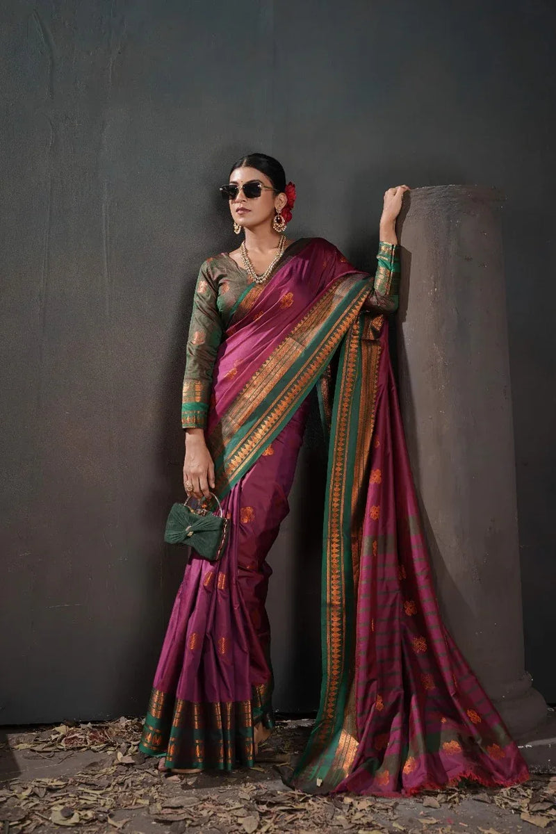 Soft Silk Chitt Pallue With Contrast Blouse Weaving Saree - EZBER
