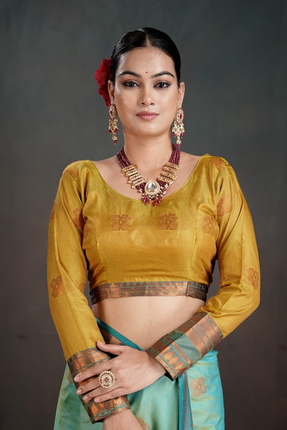 Soft Silk Chitt Pallue With Contrast Blouse Weaving Saree