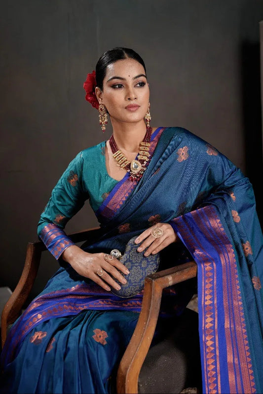 Soft Silk Chitt Pallue With Contrast Blouse Weaving Saree - EZBER