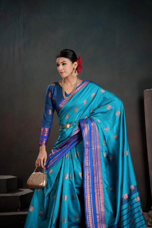 Soft Silk Chitt Pallue With Contrast Blouse Weaving Saree - EZBER