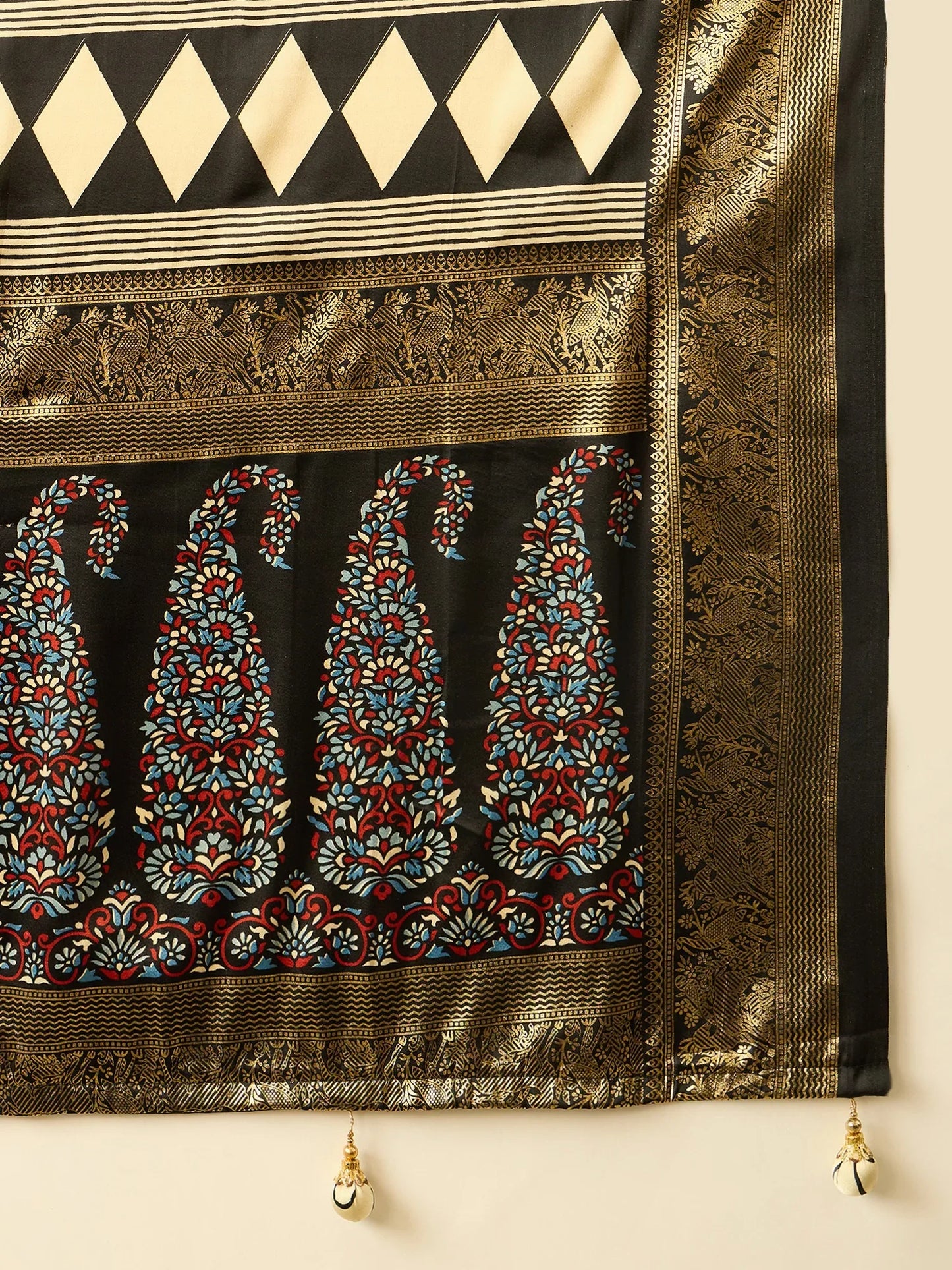 Cream Semi Modal Saree With Blouse Piece - EZBER