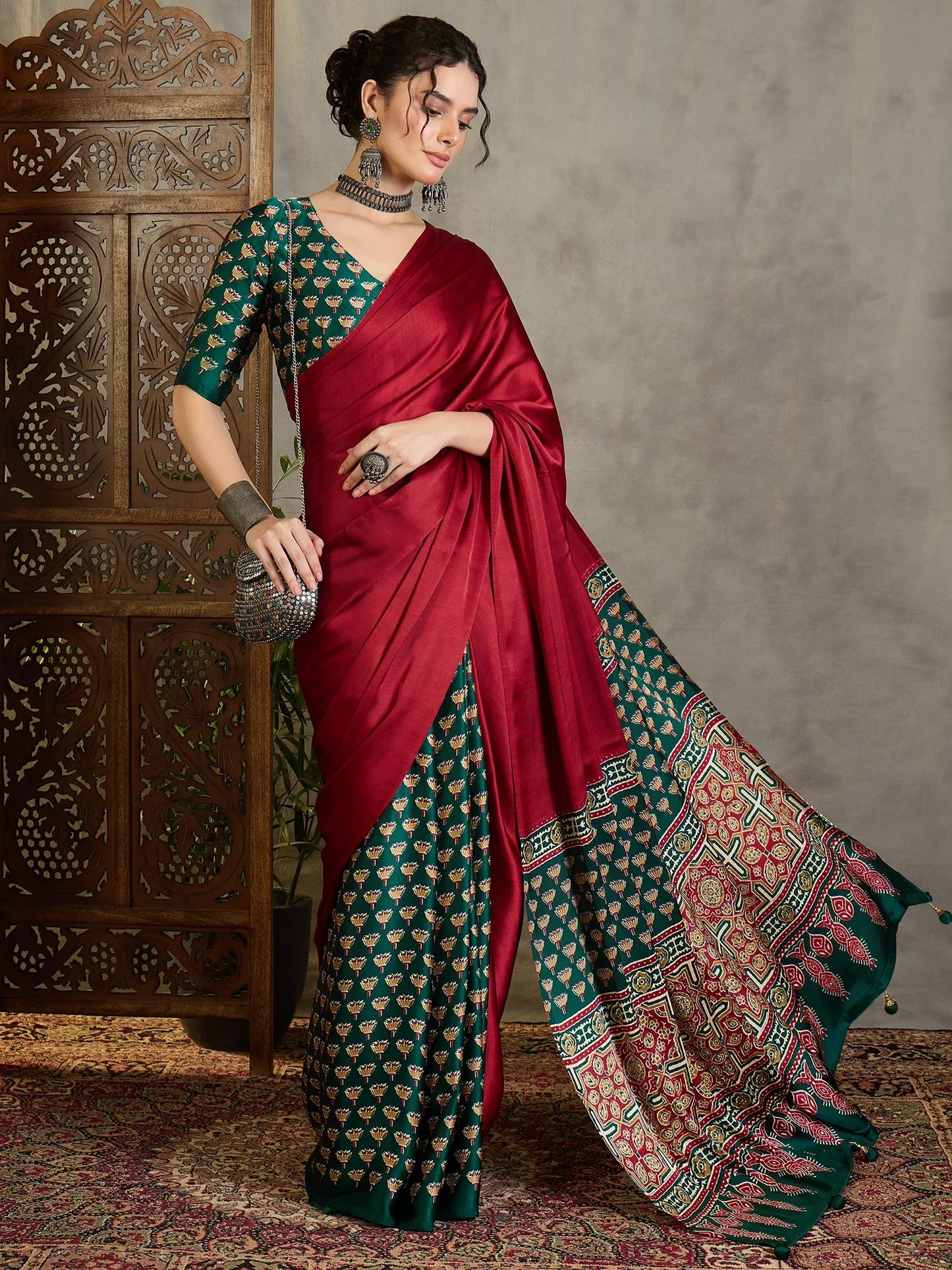 Green Semi Modal Saree With Blouse Piece - EZBER