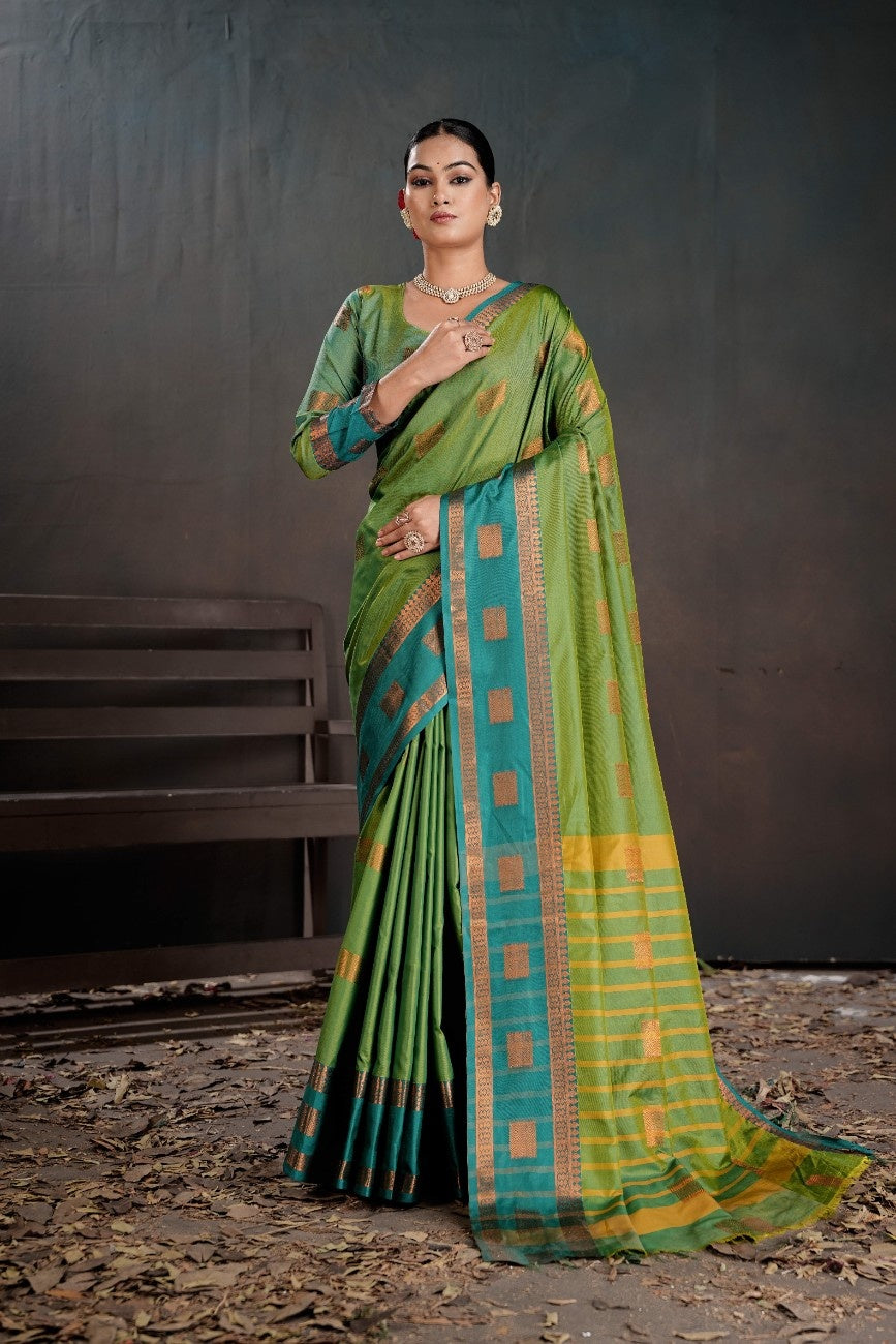 Soft Silk Chitt Pallue With Contrast Blouse Weaving Saree