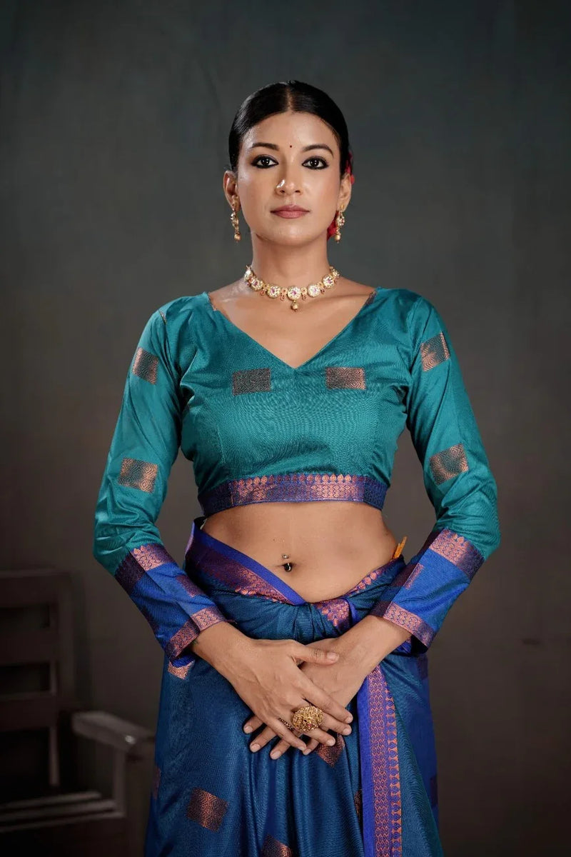 Soft Silk Chitt Pallue With Contrast Blouse Weaving Saree - EZBER