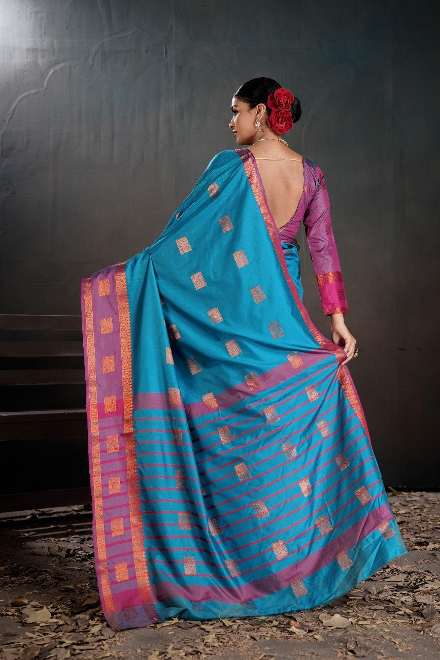 Soft Silk Chitt Pallue With Contrast Blouse Weaving Saree