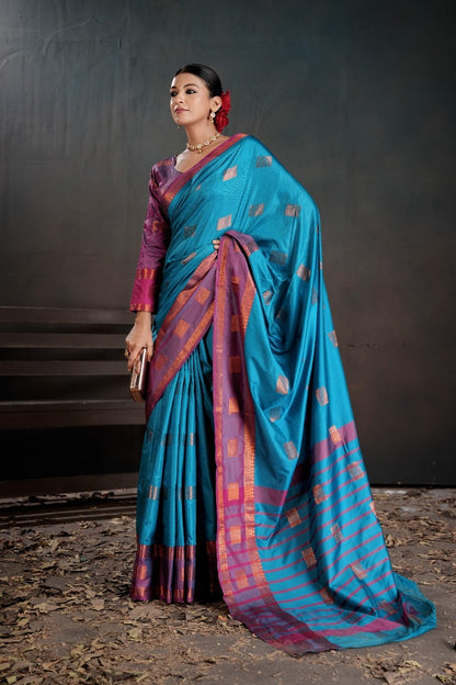 Soft Silk Chitt Pallue With Contrast Blouse Weaving Saree