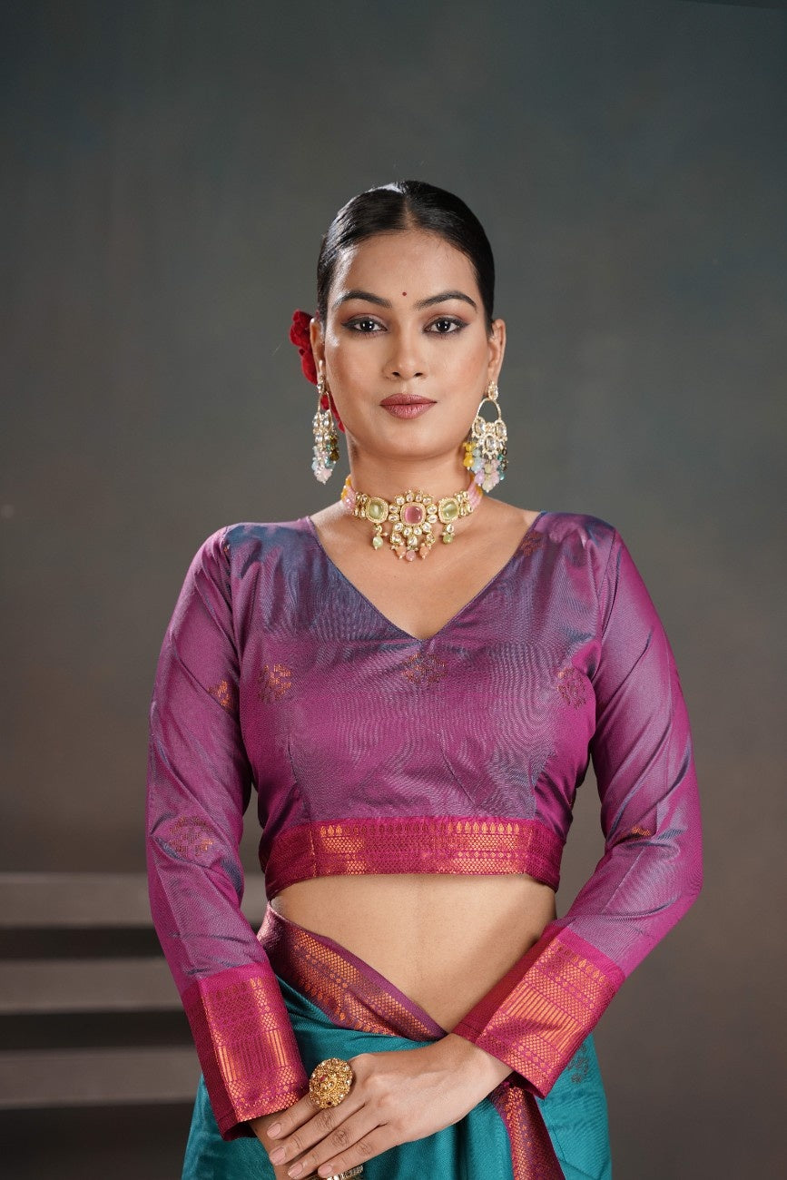 Soft Silk Chitt Pallue With Contrast Blouse Weaving Saree