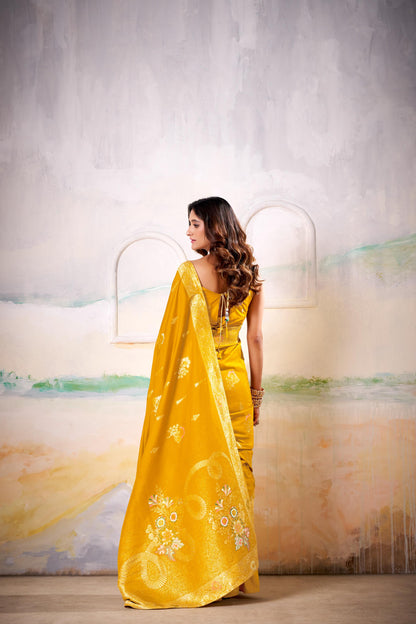 Fancy Dolla Silk Woven Design Work Handloom Silk Saree With Blouse Piece