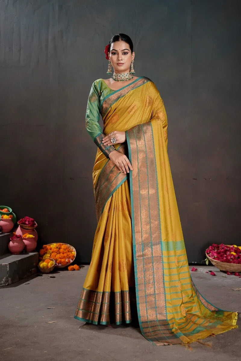 Soft Silk Chitt Pallue With Contrast Blouse Weaving Saree - EZBER