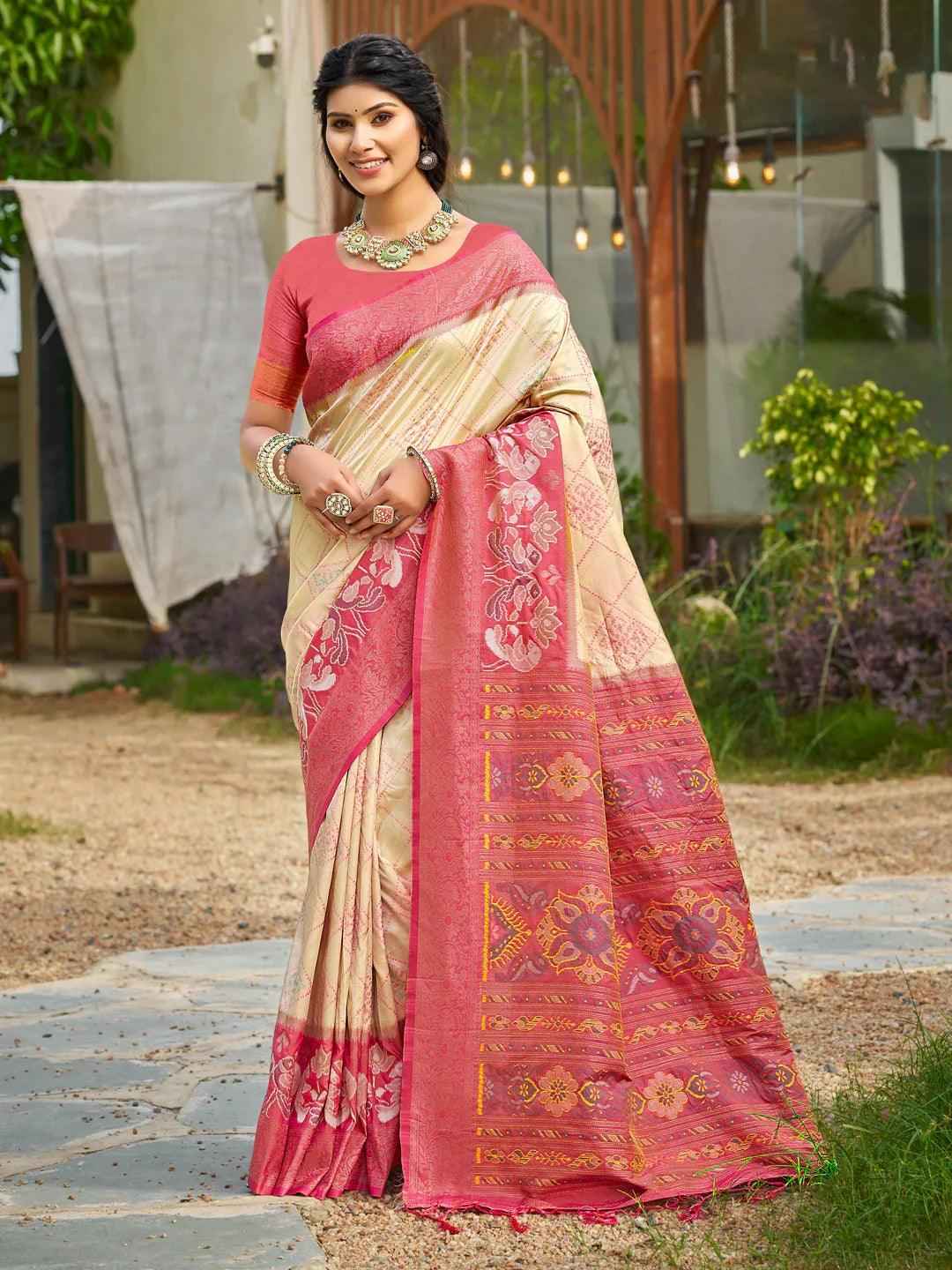 Cream Silk Brocade Saree | EZB SI04 ASPOC4006