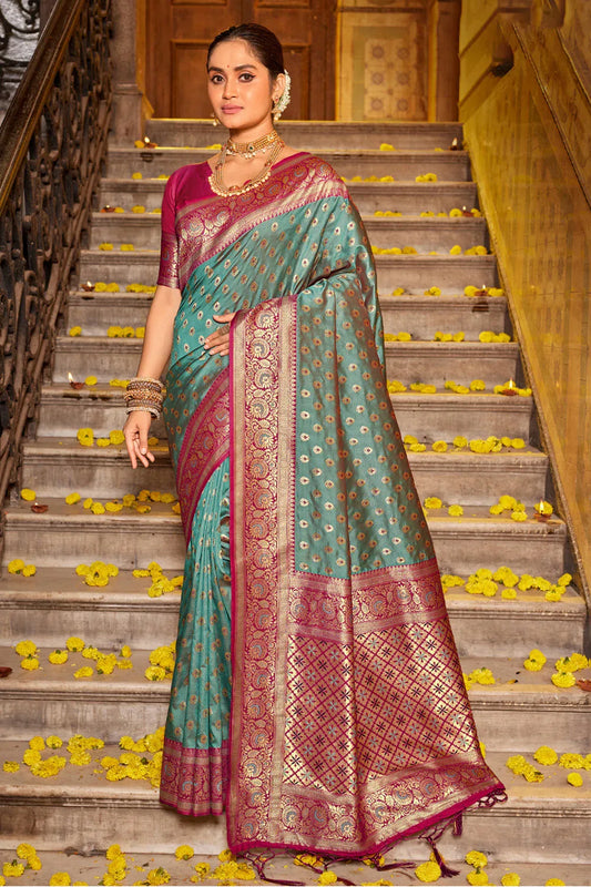 Dark Green Banarasi Silk Saree With Blouse Piece - EZBER