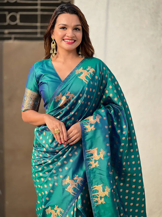 Bottle Green Silk Blend Saree With Blouse Piece - EZBER