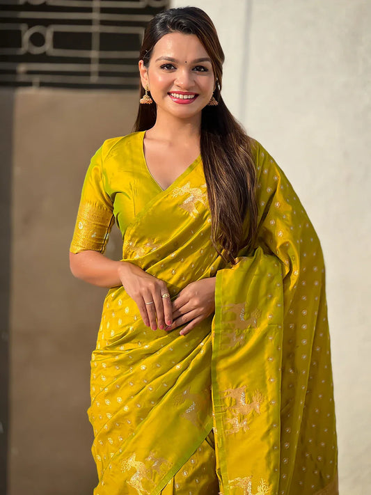Yellow Silk Blend Saree With Blouse Piece - EZBER