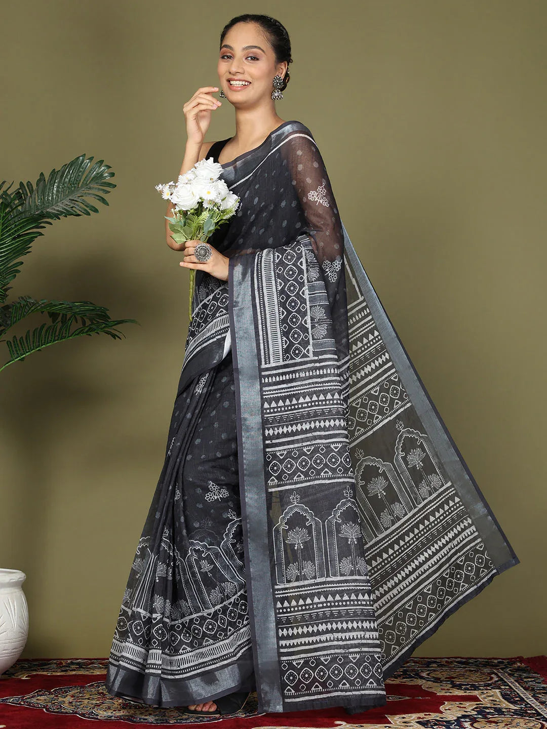 Black Cotton Saree With Blouse Piece - EZBER