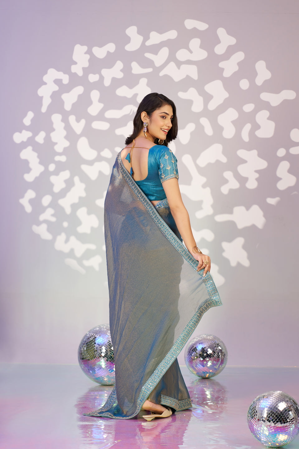 Ready To Wear Mos Embroidered Lace Border With Embroidered Work Blouse Piece