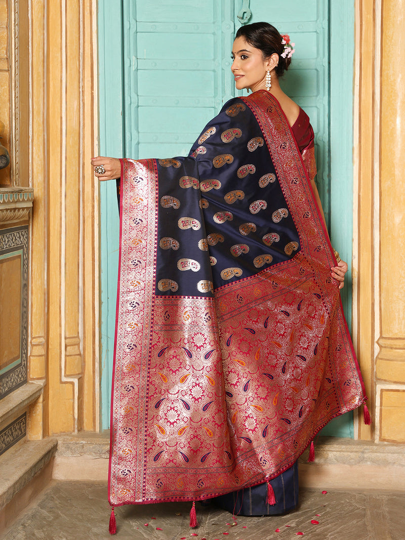 Navy Blue Silk Saree with Blouse Piece | EZBER