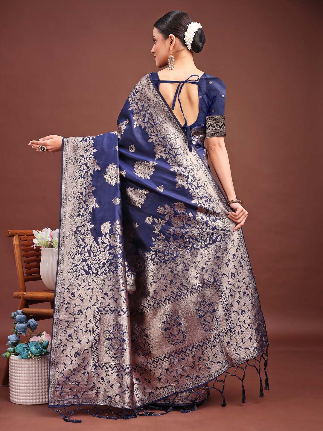 Banarasi Silk Navy Blue Brocade Saree With Blouse Piece