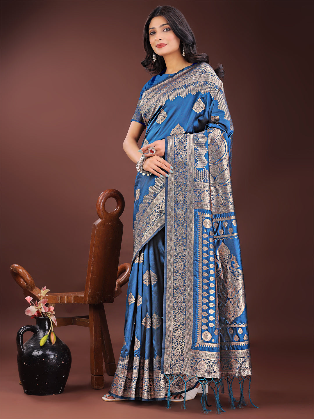 silk-sky-blue-brocade-saree-ezb-si04-astan1001