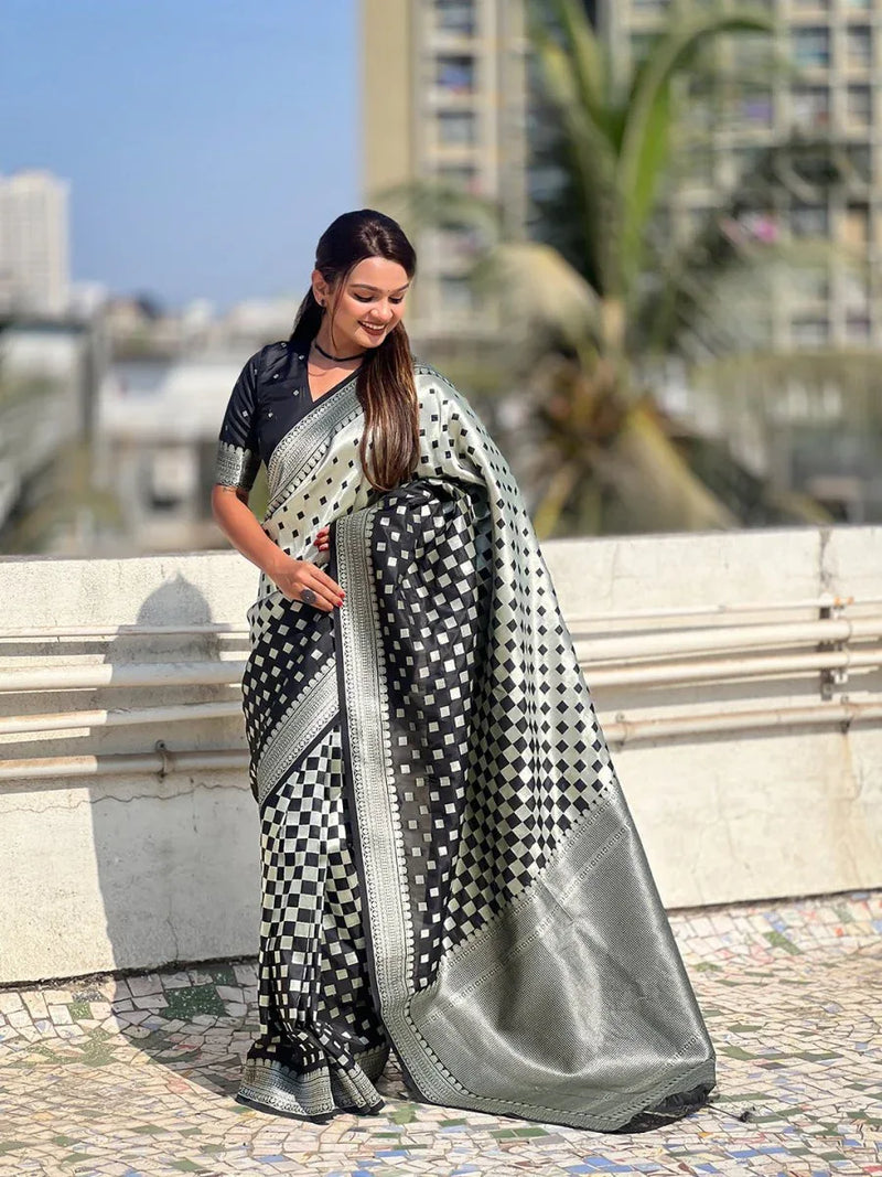 Black & White Silk Saree With Blouse Piece - EZBER